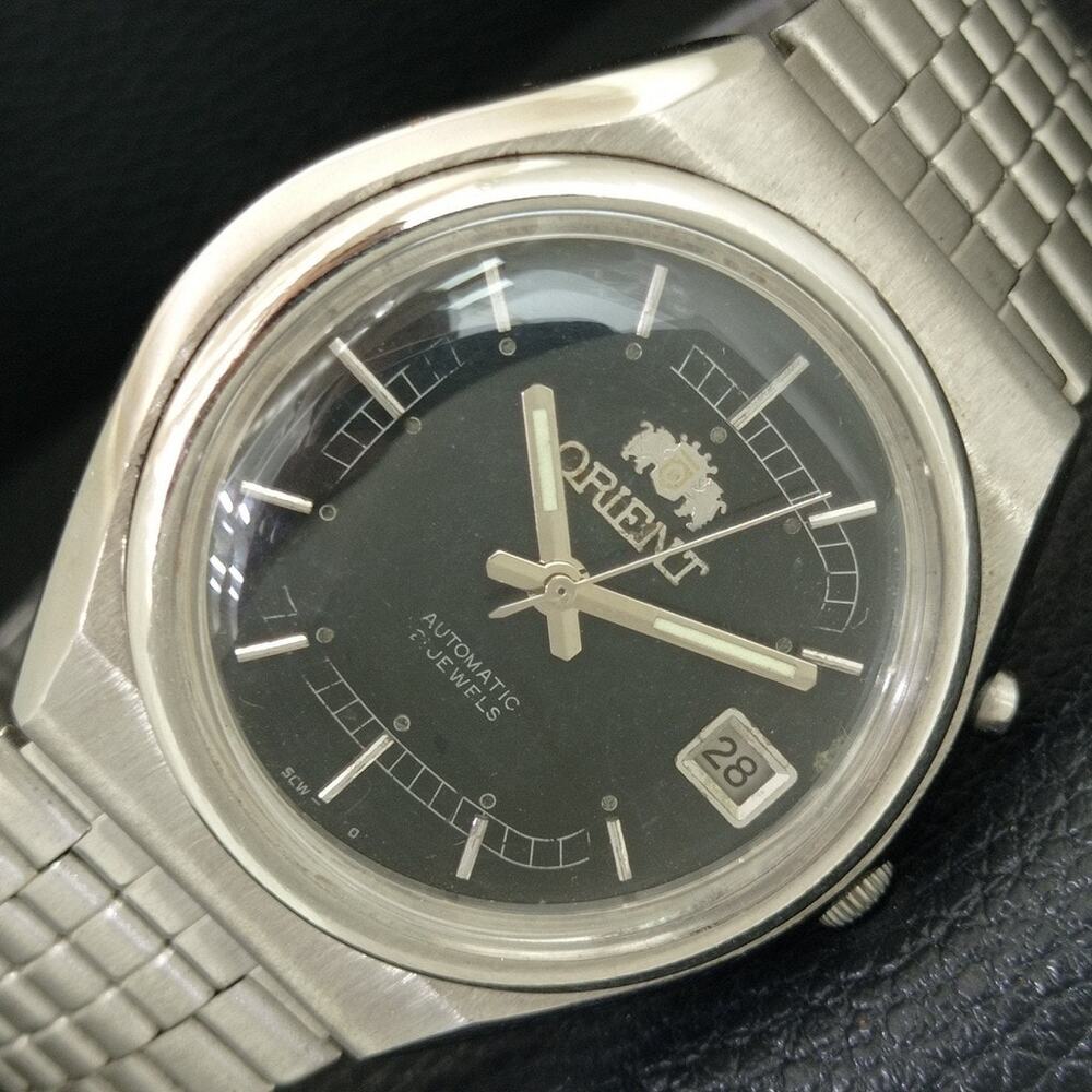 Vintage 1980 Orient Automatic Mens Silver Watch W/daydate & Black accents
